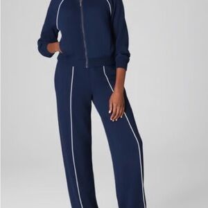 SPANX Navy Blue/white trim jacket with wide leg pant    XL both